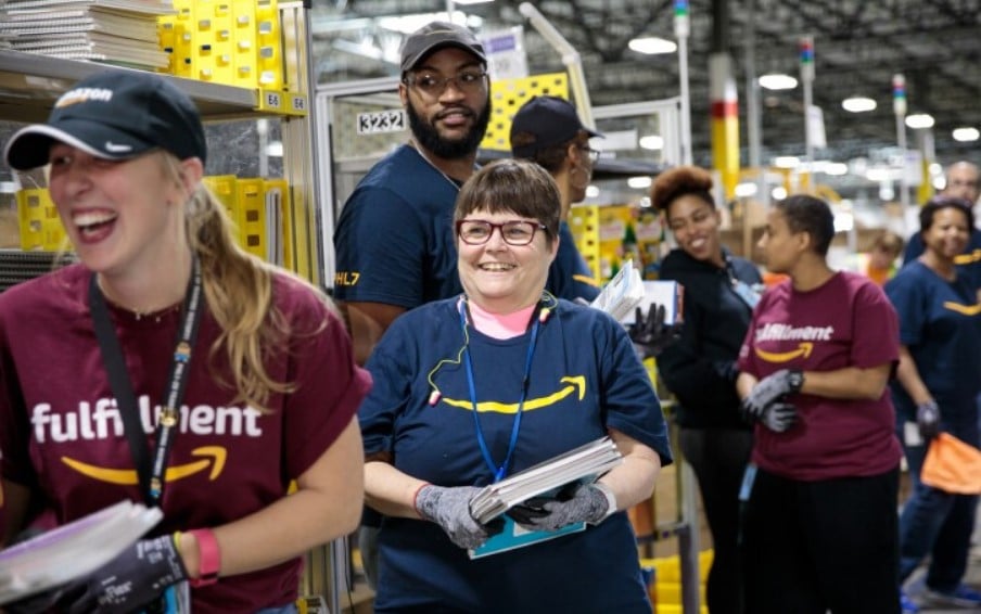 Amazon Holiday Pay All You Need to Know (2023 Guide) Brand Sprite